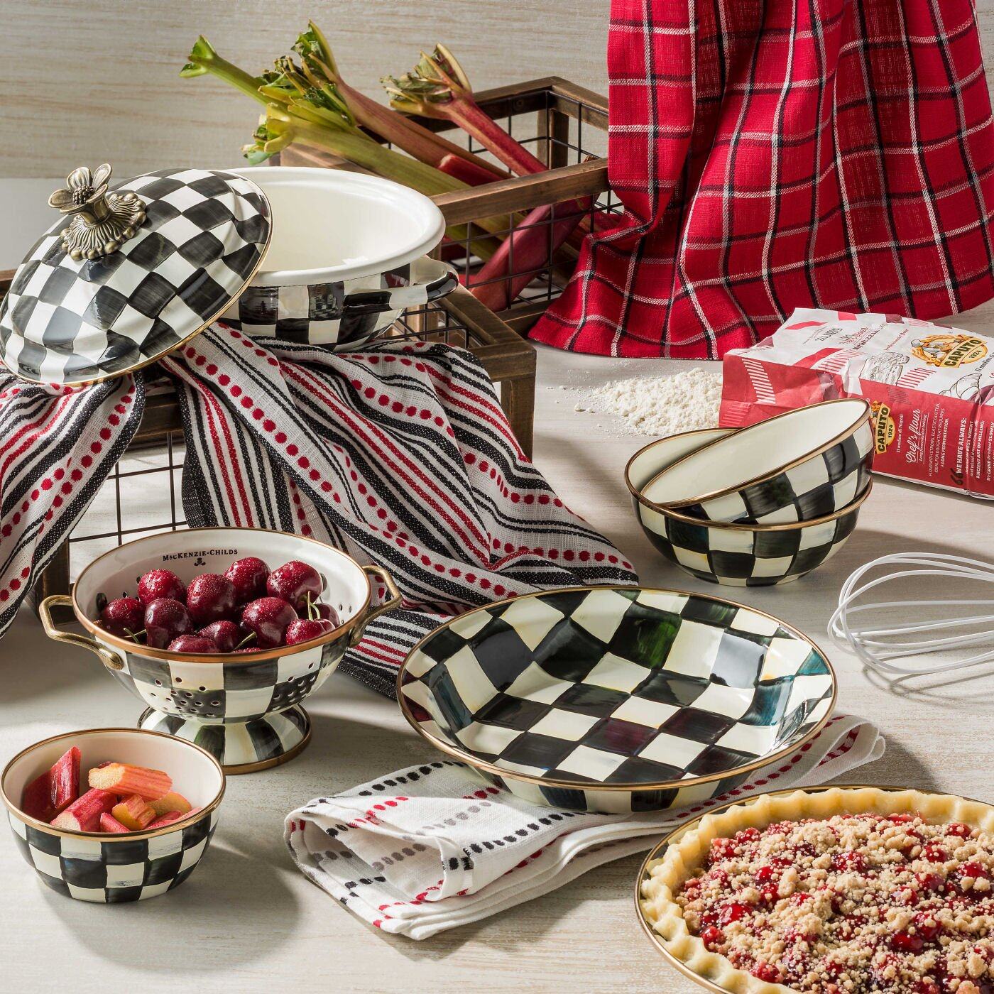 Courtly Check Pinch Bowl