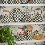 Iconic Black & White Courtly Check Enamel Tea Kettle 1,89L by MacKenzie-Childs