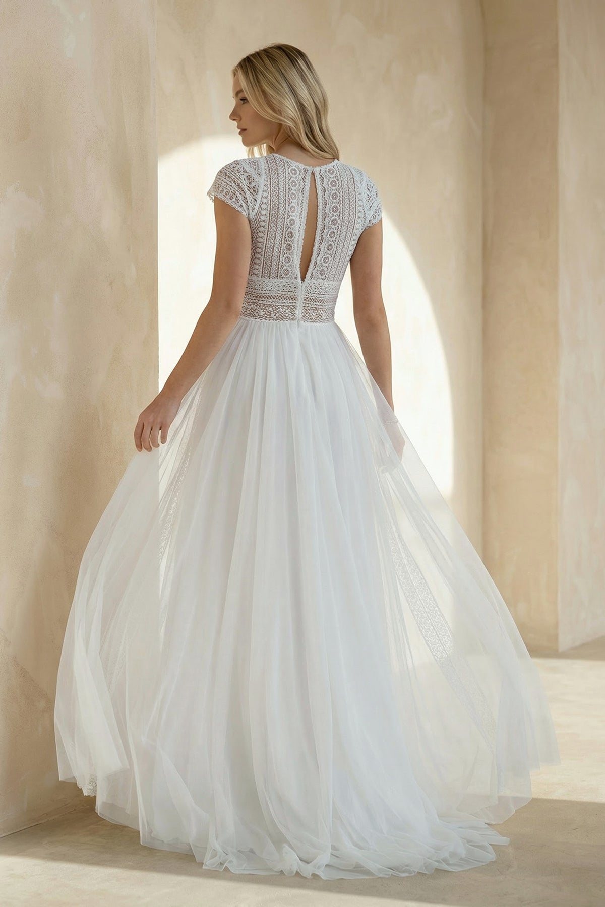 A Line Lace Cap Sleeves Wedding Dress in White