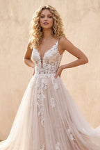 A-Line Lace White Sleeveless Wedding Dress