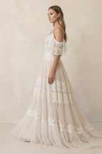 A Line Spaghetti Straps Lace Wedding Dress