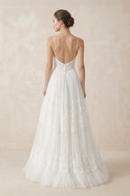 A Line Spaghetti Straps Lace Wedding Dress in White
