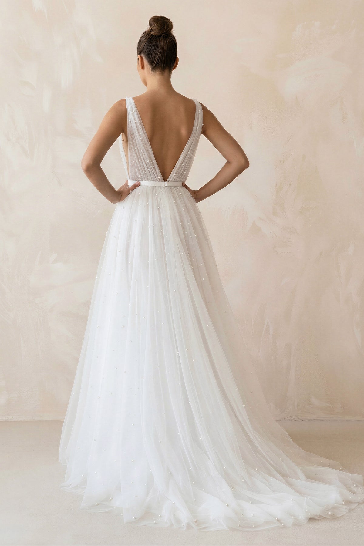 A Line V-Neck Tulle Wedding Dress in White