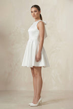 A-Line Halter Neck Satin Ruched Wedding Dress in White
